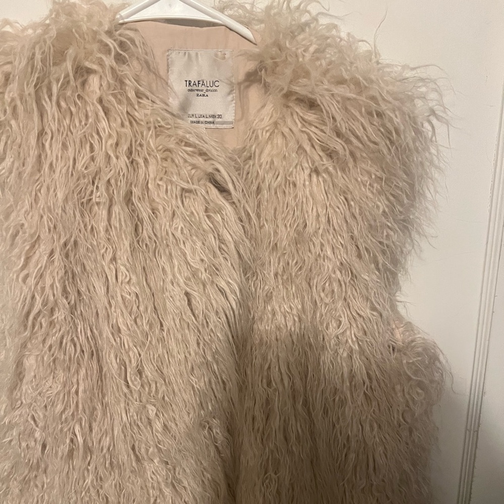 Zara Trafaluc size L vest